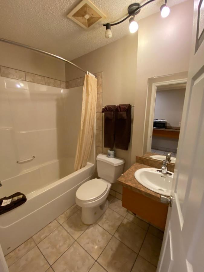 Aspen Motor Inn Drayton Valley Exterior foto