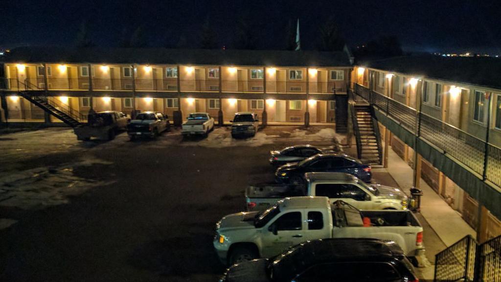 Aspen Motor Inn Drayton Valley Exterior foto